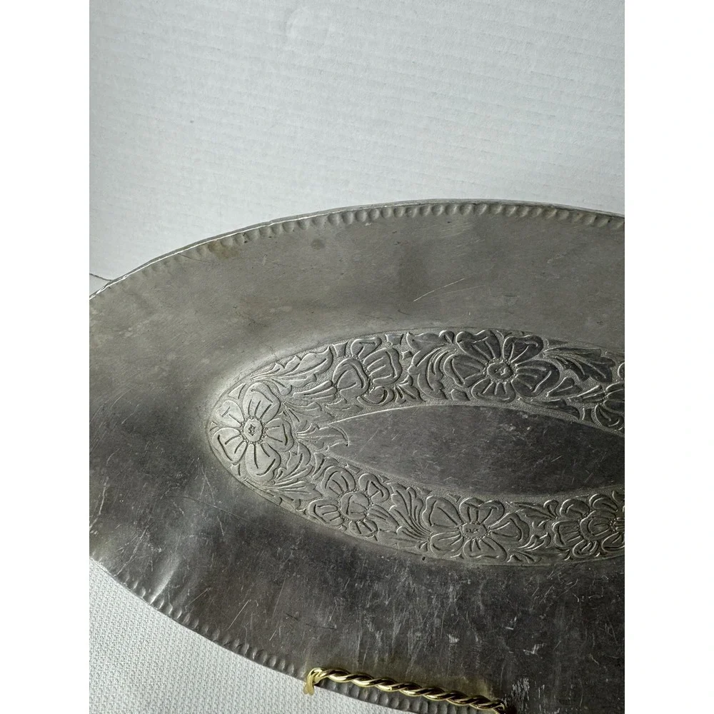 Hand Forged‎ Steel Serving Dish With Flowers